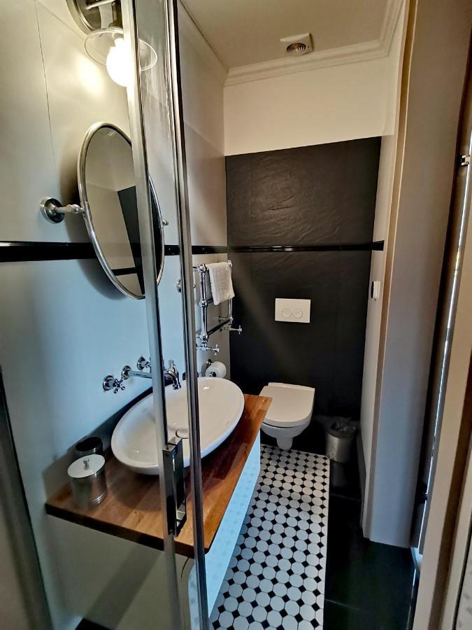 Hotel Bellevue ハジコビ エクステリア 写真