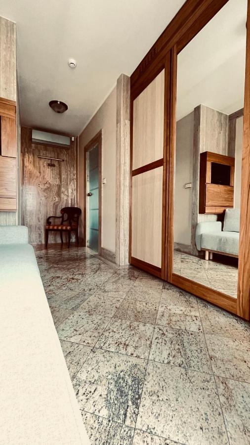 Hotel Bellevue ハジコビ エクステリア 写真
